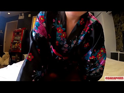 ❤️ Giovane ragazza cosplay ama il sesso fino all'orgasmo con uno squirt in una cavallerizza e un pompino. Ragazza asiatica con figa pelosa e belle tette in costume tradizionale giapponese in video amatoriale che mostra la masturbazione con fuck toys. Sakura 3 OSAKAPORN. Video di sessoal it.appassistance.ru ❌️