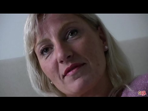 ❤️ La madre che abbiamo tutti scopato ... Signora, si comporti bene! Video di sessoal it.appassistance.ru ❌️